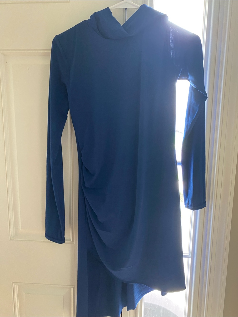 Elegant Women's Navy Blue Draped Long-Sleeve Modern Dance Costume